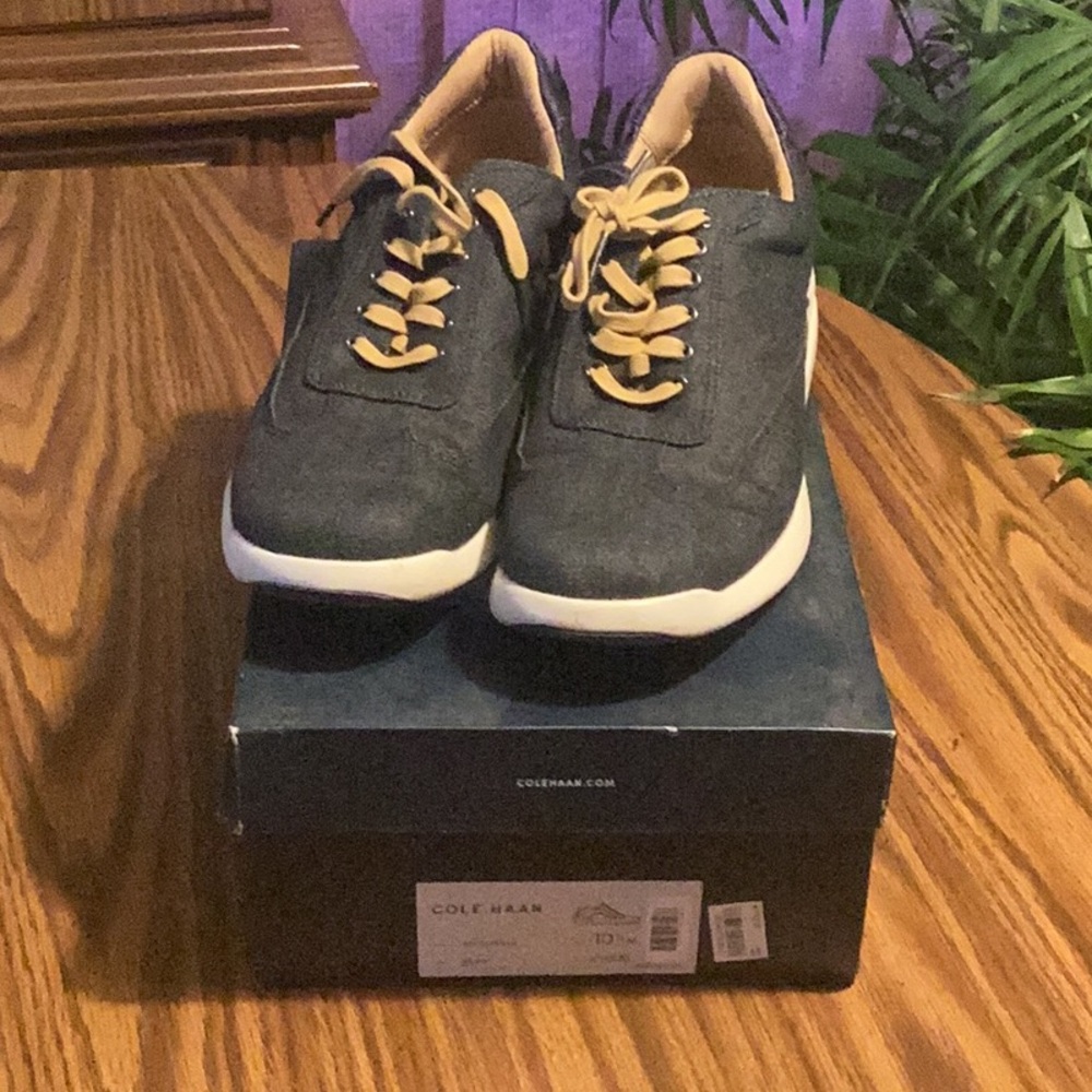 Cole Haan Black Sneakers Modern Athletic Design